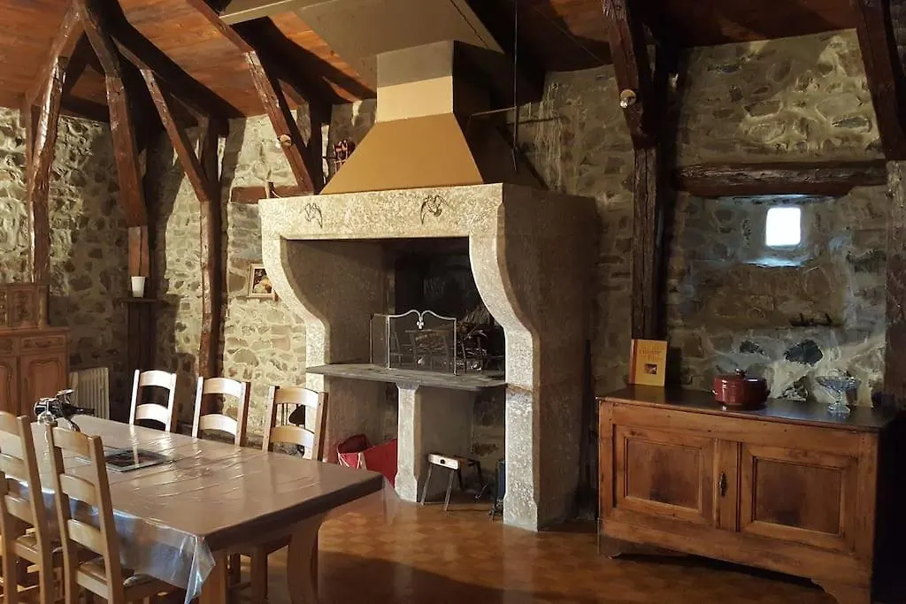 Holiday home Maison Typique De Haute Loire De 1782 Salettes